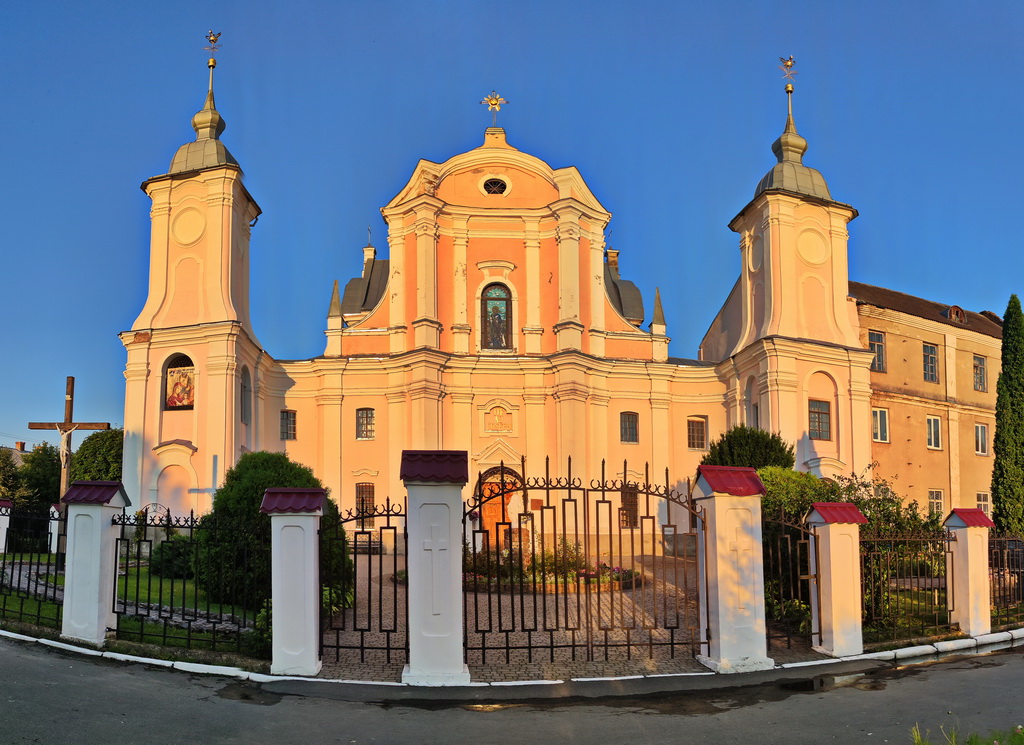 Костел св. Йосифа в Ізяславі