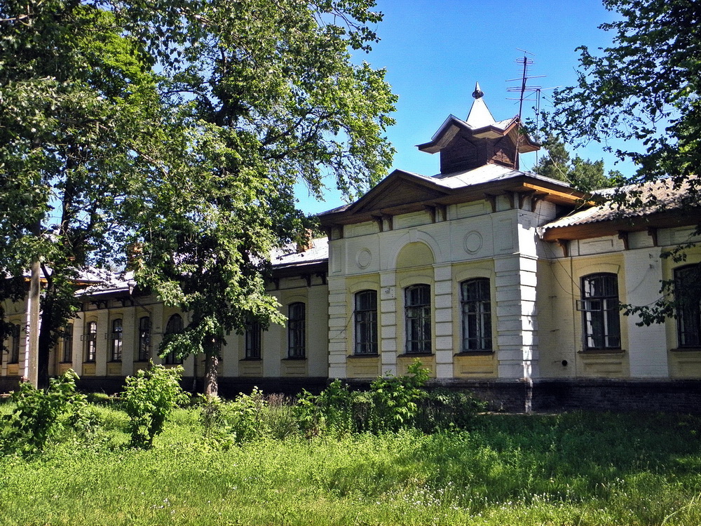 Земська лікарня у Лебедині