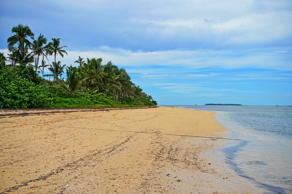 Острів Пангаїмоту (Pangaimotu island)