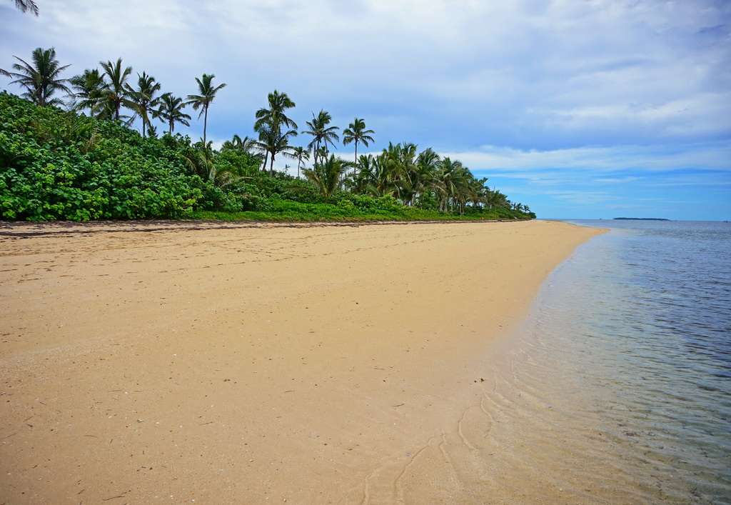 Острів Пангаїмоту (Pangaimotu island)