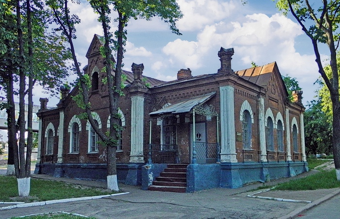 Олександрівська чоловіча гімназія Пансіон Флігель.JPG